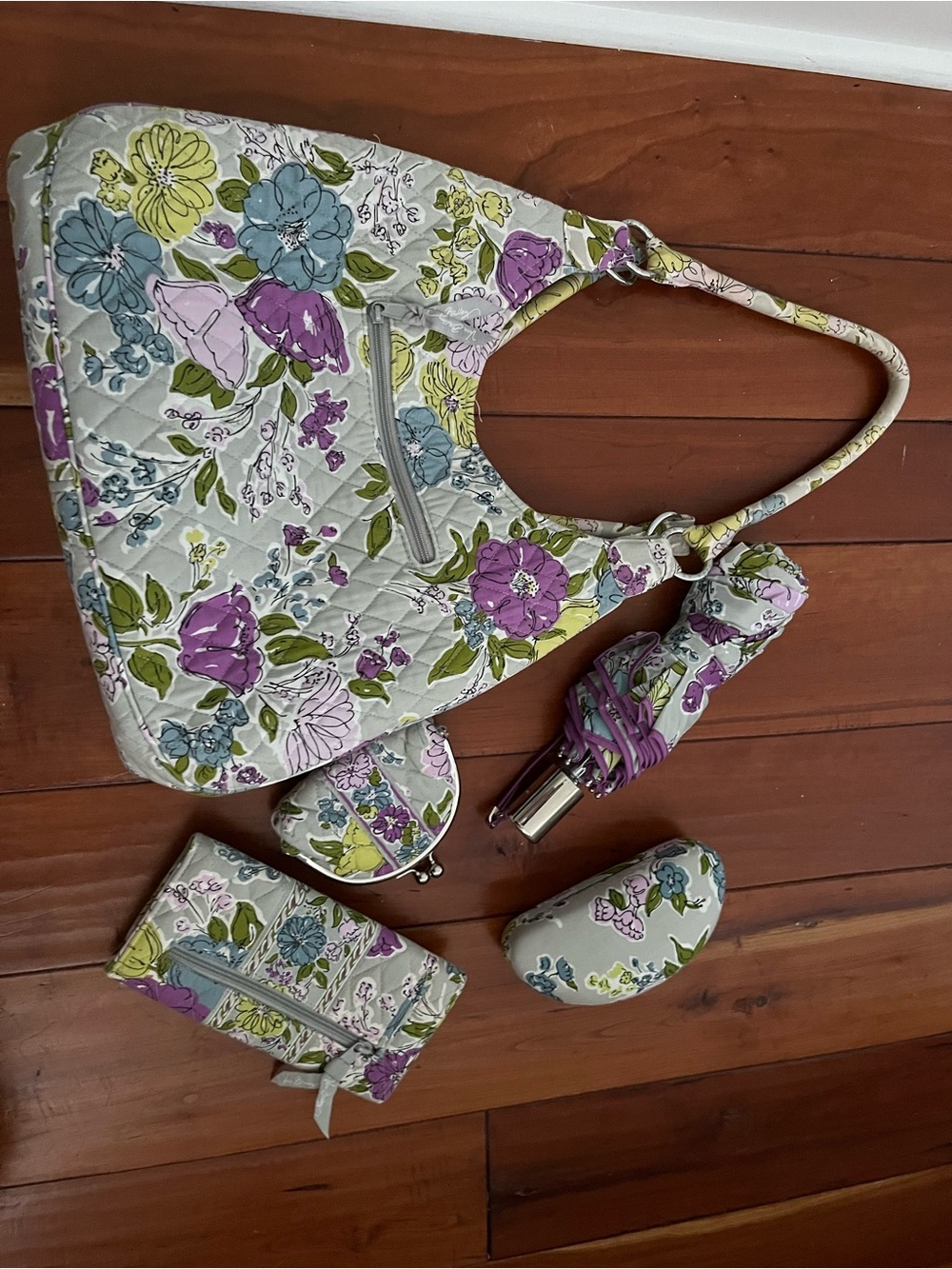 Vera Bradley Retired Watercolor Full 4 Piece Accessory Set